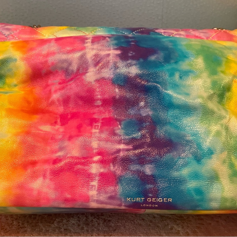🎀 KURT GEIGER XXL Kensington Rainbow Tye Dye Shoulder Bag - Picture 7 of 10